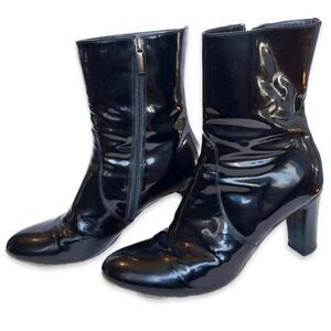 Aquatalia Black Patent Leather Boots 9.5 - 90s Office Siren Round Toe Block Heel